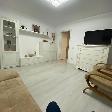 Apartament Gn39 Bucarest Esterno foto